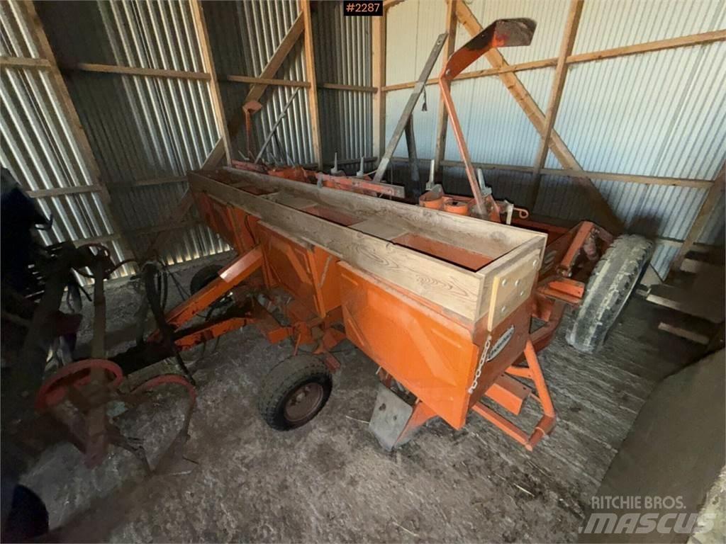 Underhaug 4 Radig Utilaje construcții - Altele