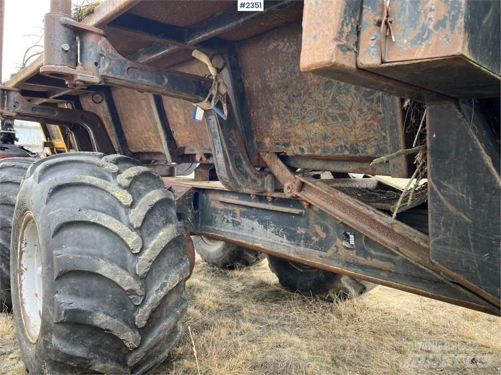 Valmet 860 Transportoare