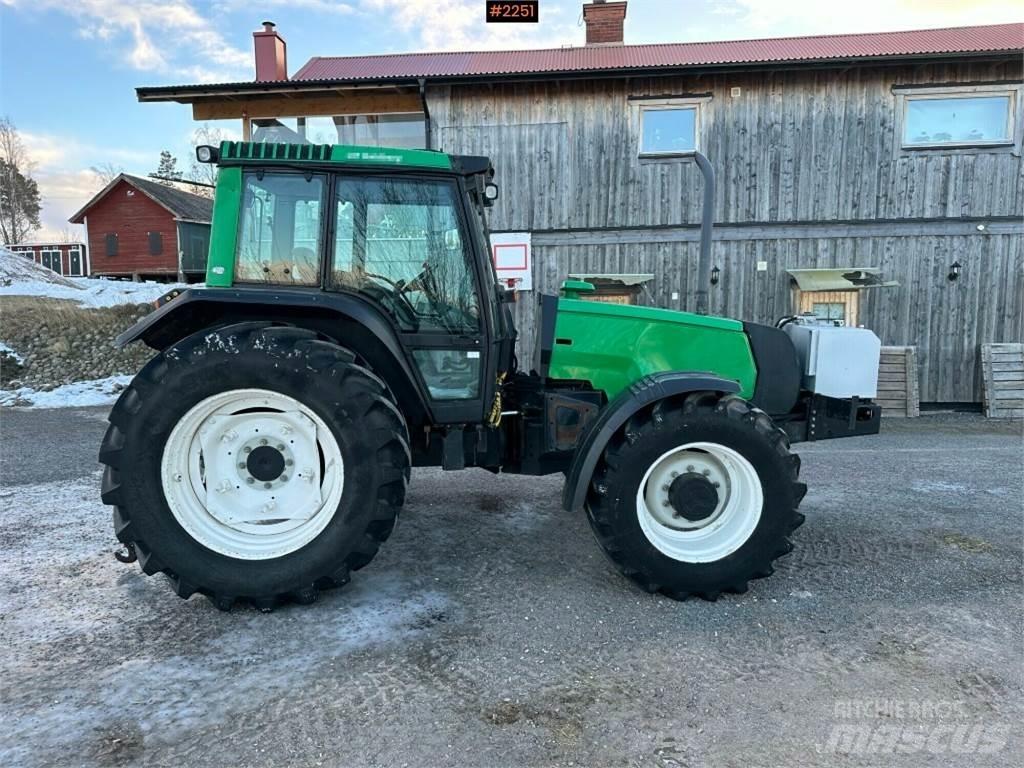 Valtra X110 Tractoare