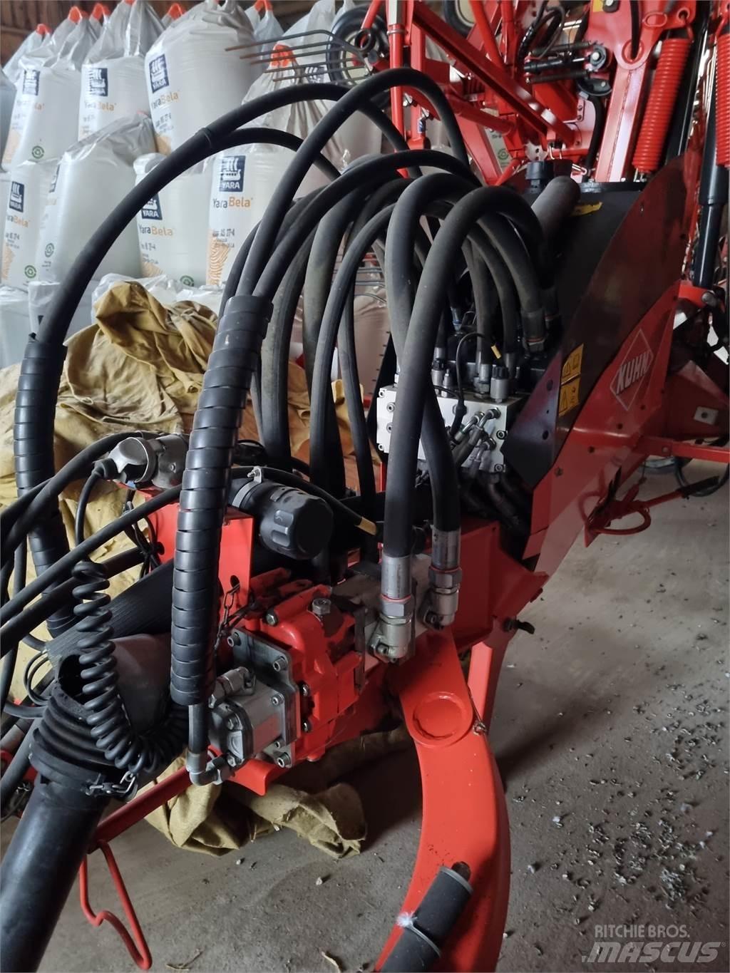Kuhn GA 13131 Alte echipamente pentru nutret