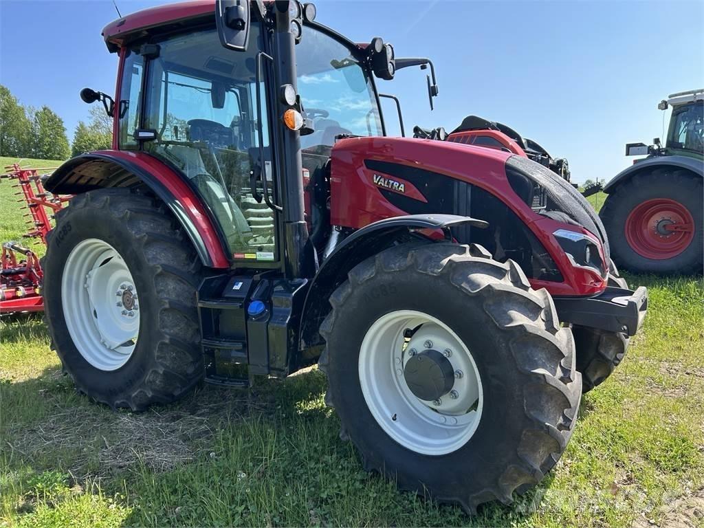 Valtra 115MH4 Tractoare
