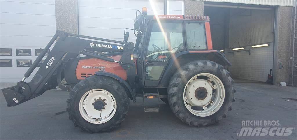 Valtra 6200 Tractoare