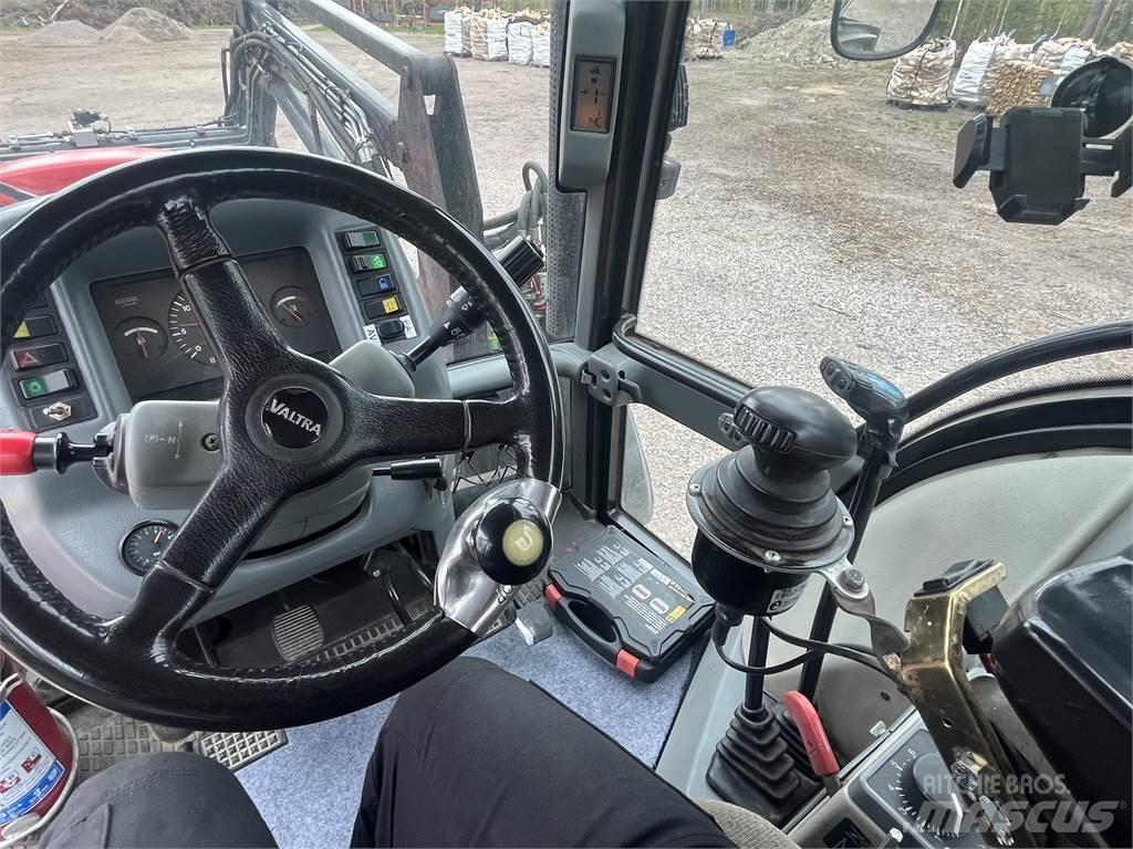 Valtra 6350 Tractoare