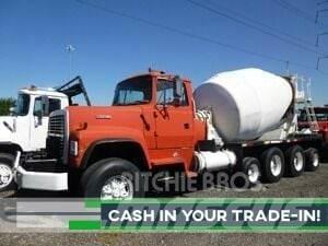 Ford LT9000 Altele