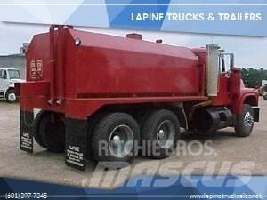 Mack R690ST Cisterne
