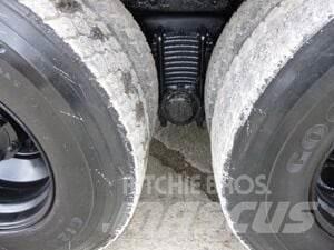 Mack RD688S Lame pentru dezapezire si pluguri