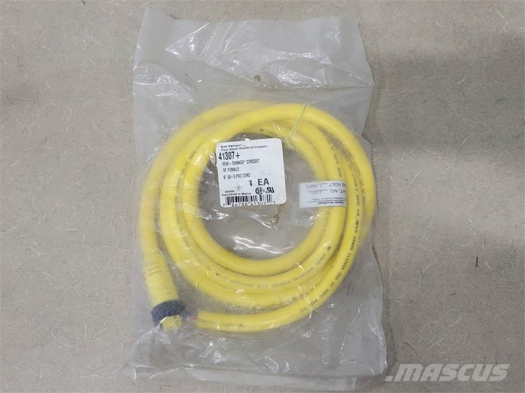  BRAD HARRISON 41307 Utilaje construcții - Altele