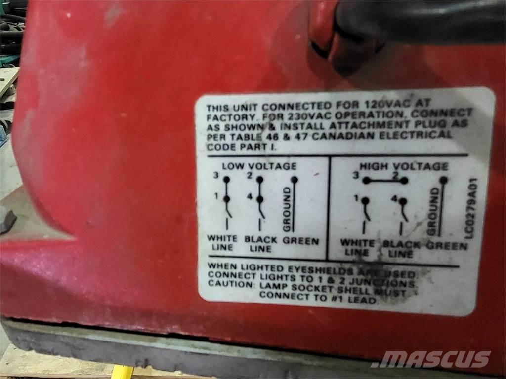  CANBUILT 3900 Macarale portal si poduri rulante