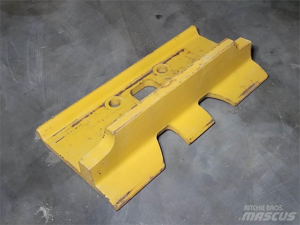 CAT 384-3019 buldozere pe roti