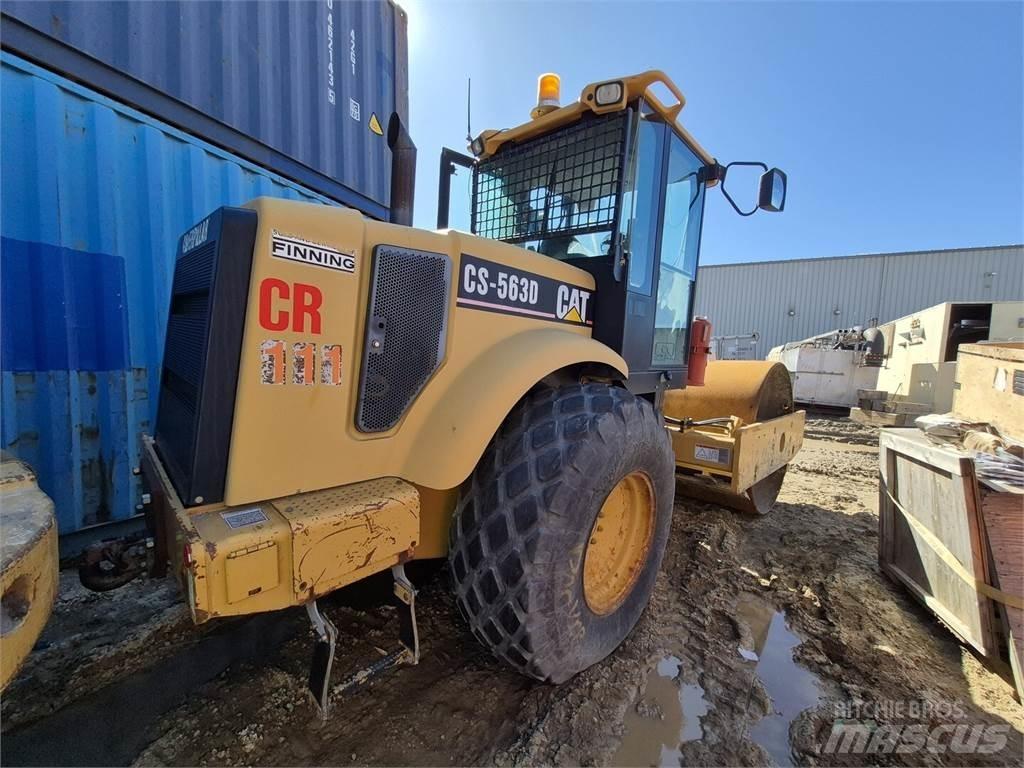 CAT CS-563D Compactoare monocilindrice