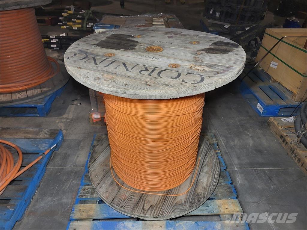  CORNING Utilaje construcții - Altele