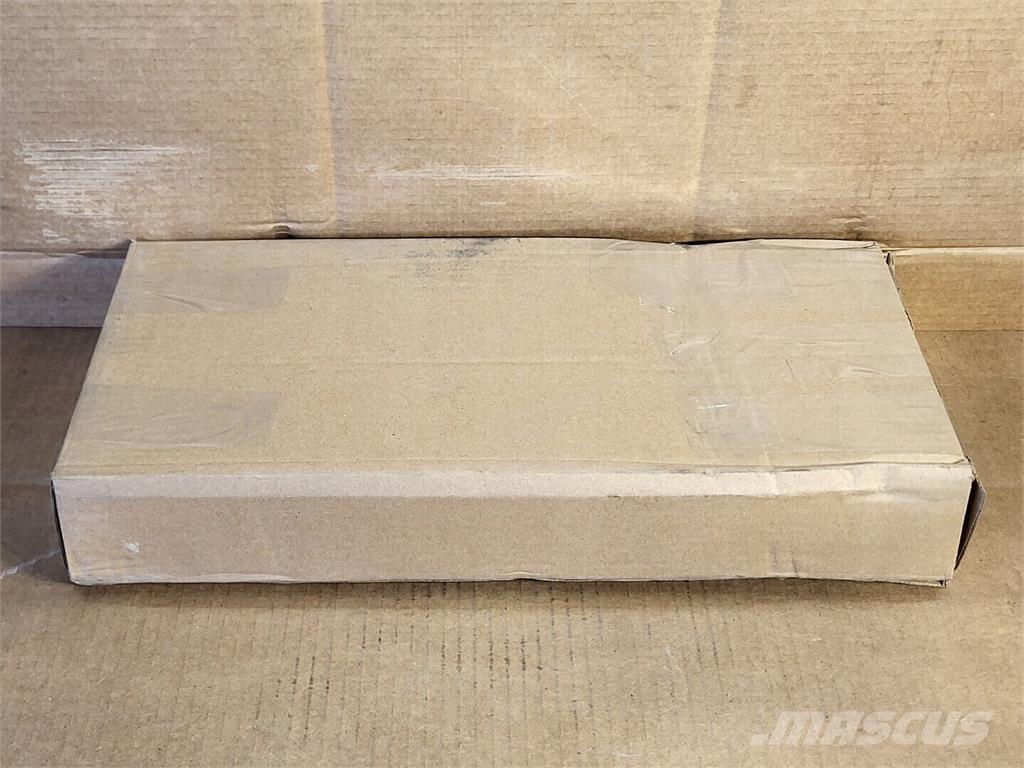 Donaldson P533788 Utilaje construcții - Altele