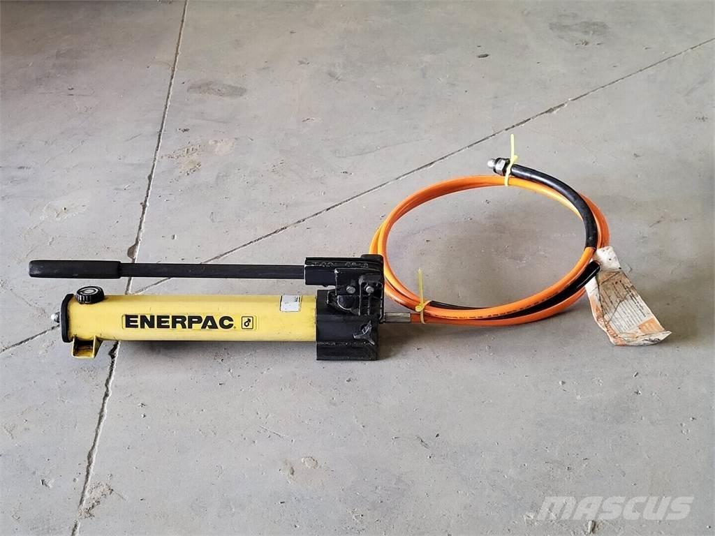  ENERPAC Pompa de apa