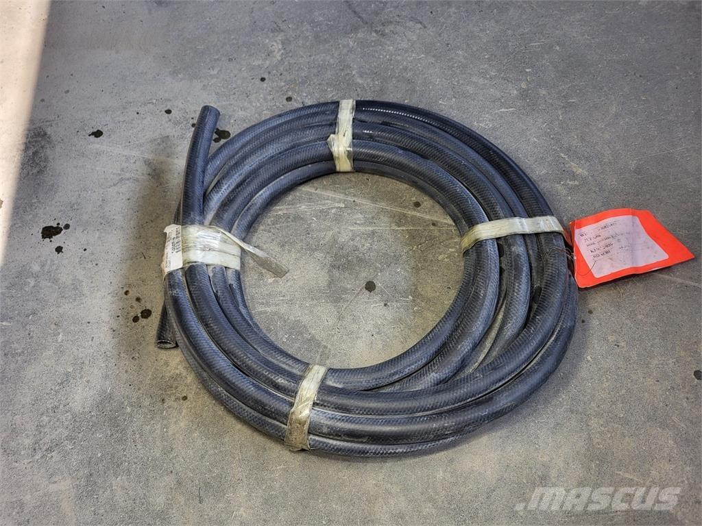 Hitachi 4403000 Alte componente