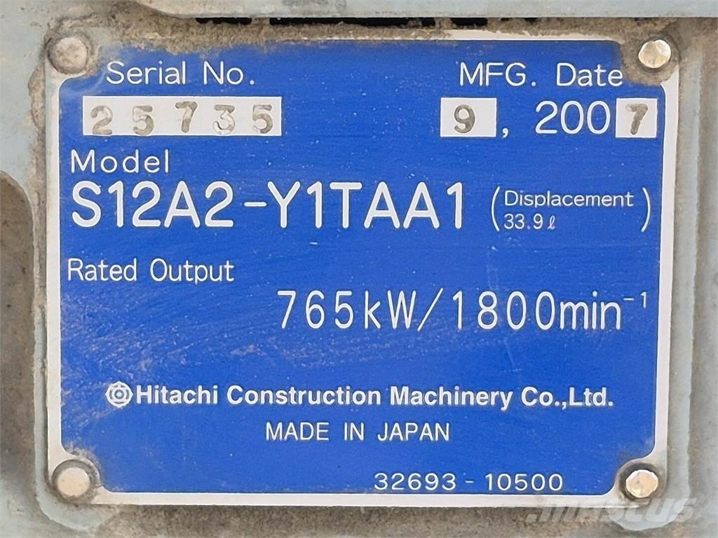Hitachi S12A2-Y1TAA1 Motoare