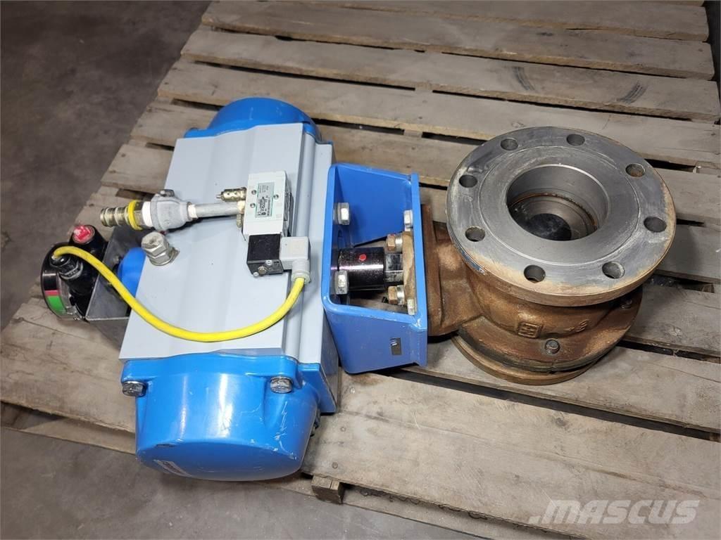  JAMESBURRY Utilaje construcții - Altele