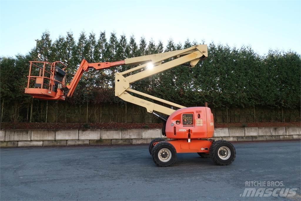 JLG 450AJ Nacele cu brat articulat