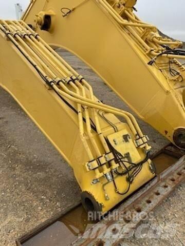 Komatsu  Excavatoare cu roti