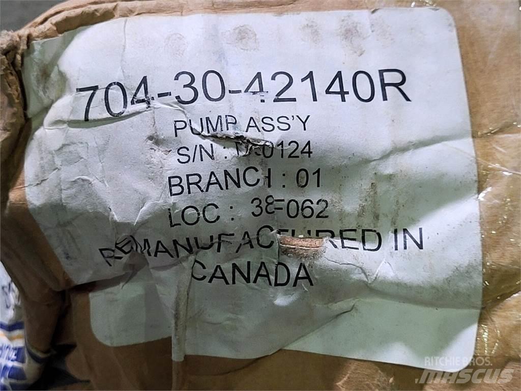 Komatsu 704-30-42140R Pompa de apa
