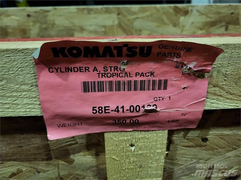 Komatsu EL7952 Transportoare articulate