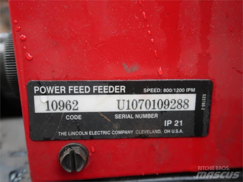 Lincoln ELECTRIC 10M Masini de sudat