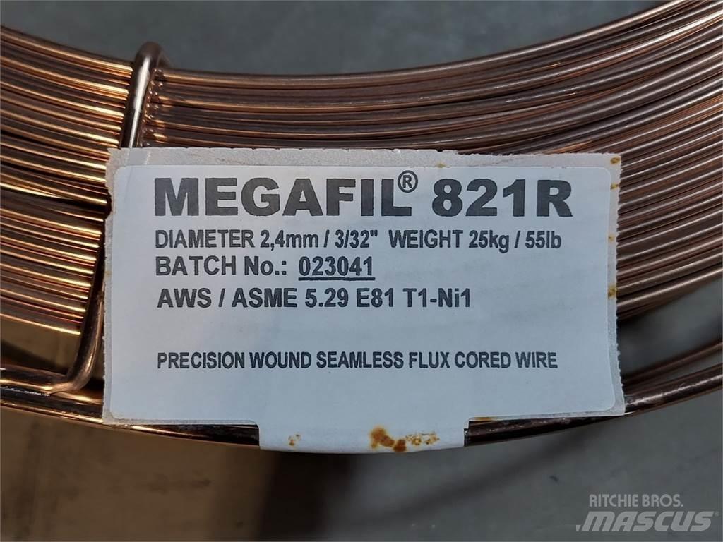  MEGAFIL 821R Masini de sudat