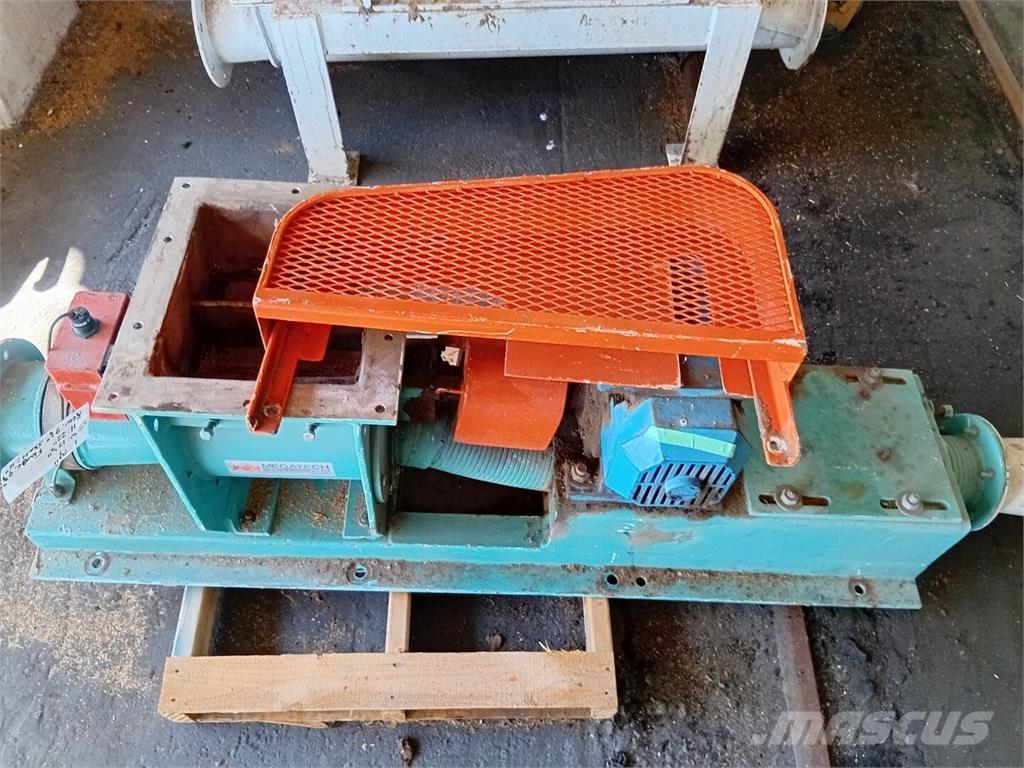  MEGATECH 2-44X Utilaje construcții - Altele