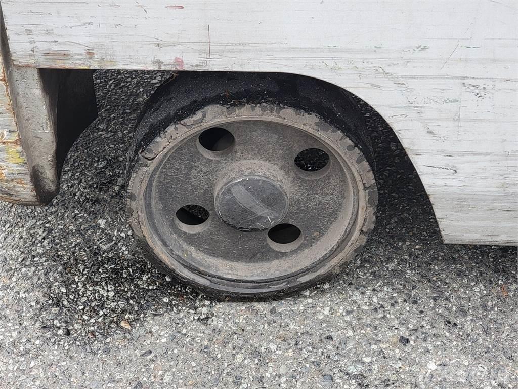 Nissan MCPL01A15LV Utilaje construcții - Altele