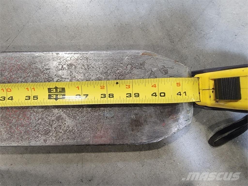 Raymond 425-C40QM Utilaje construcții - Altele