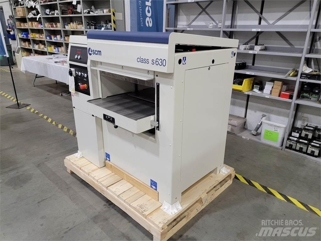  SCM class s 630 Nivelatoare