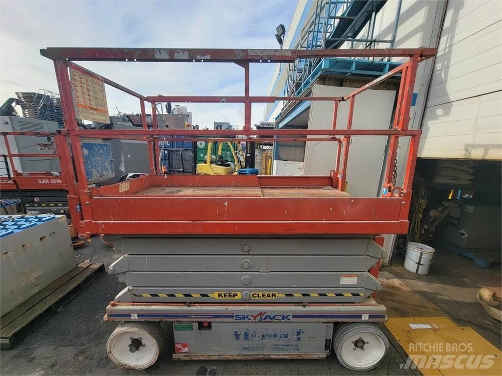 SkyJack SJ3 4632 Platforme foarfeca