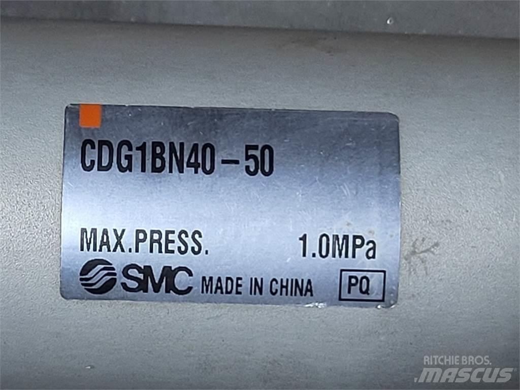 SMC CDG1BN40-50 Transport - Altele