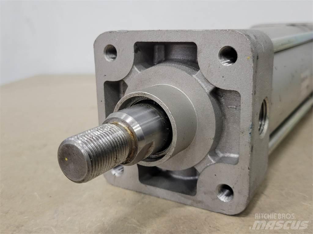 SMC NCDA1B325-0800 Transport - Altele