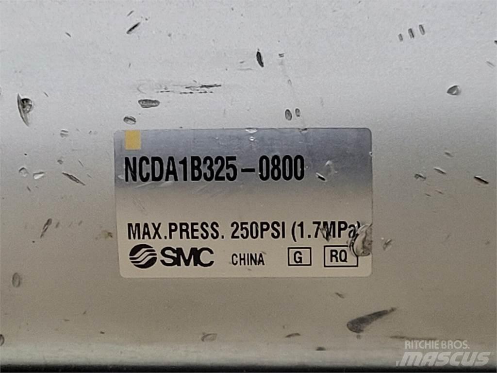 SMC NCDA1B325-0800 Transport - Altele