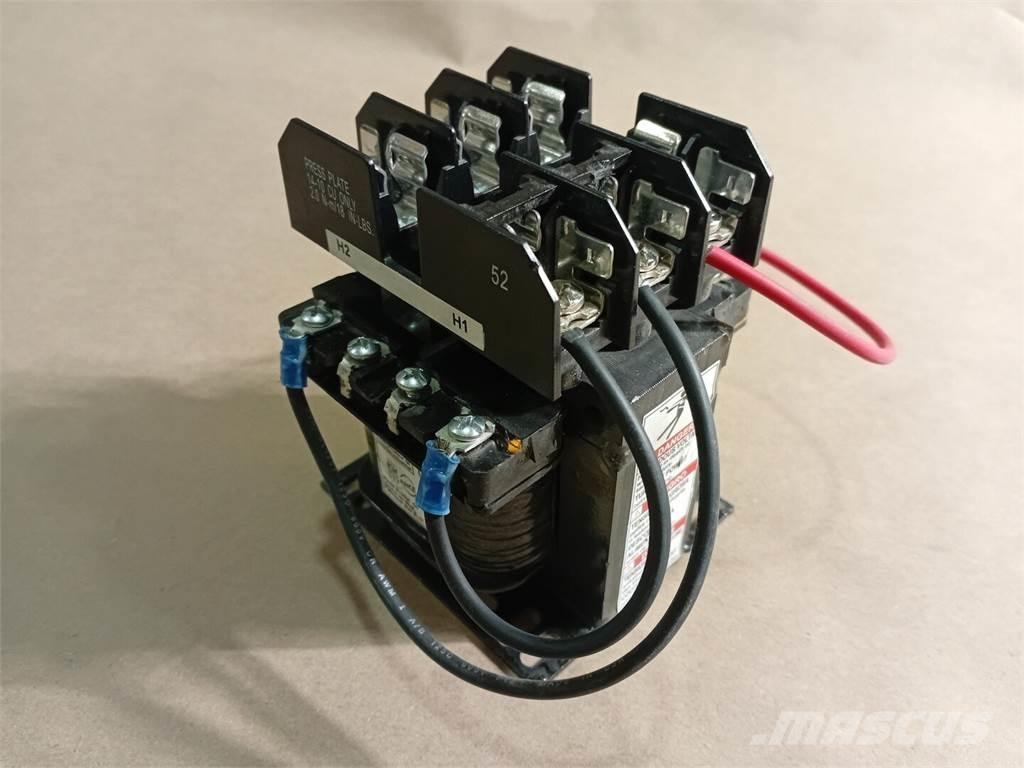  SQUARE D 9070TF100D37 Utilaje construcții - Altele