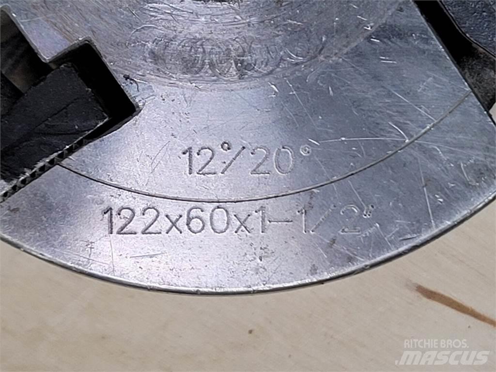 Titan KNIFE H01102023 Utilaje construcții - Altele