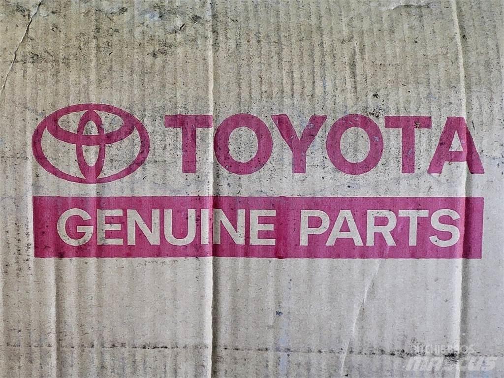 Toyota 67002-60500 Masini utilitare