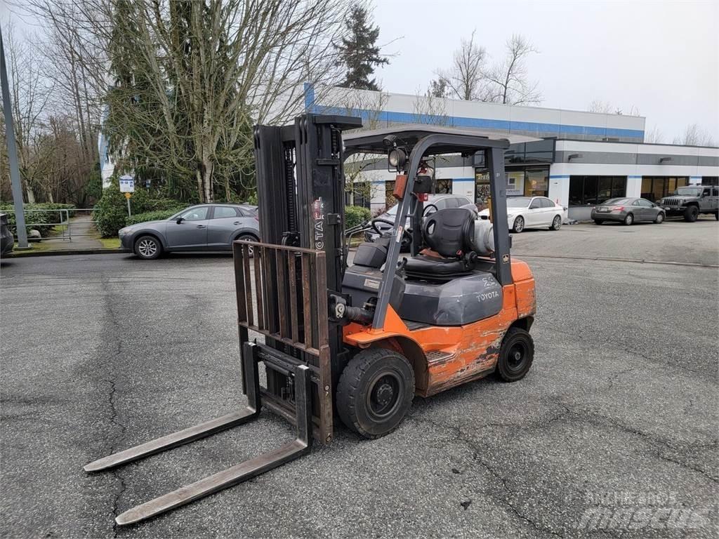 Toyota 7FGU25 Utilaje construcții - Altele