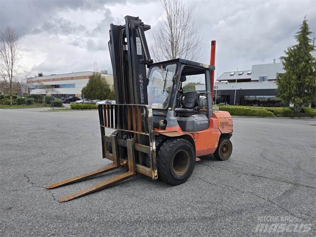 Toyota 7FGU45 Utilaje construcții - Altele