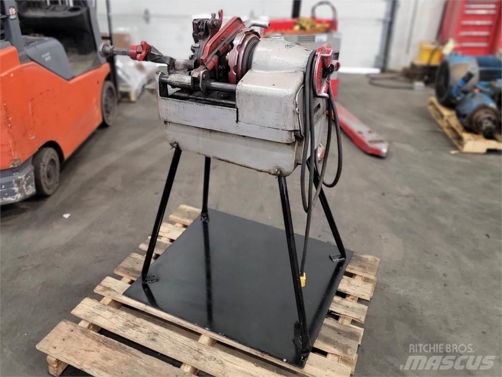  WHEELER-REX 6390 Echipamente pentru conducte
