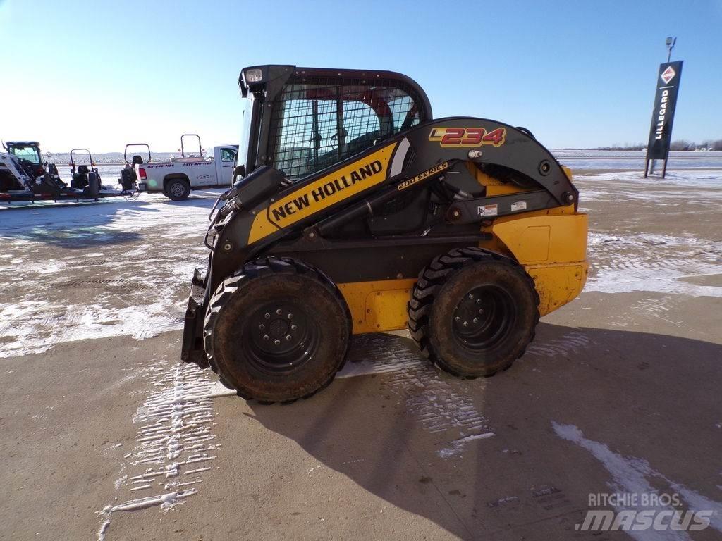 New Holland L234 Utilaje construcții - Altele