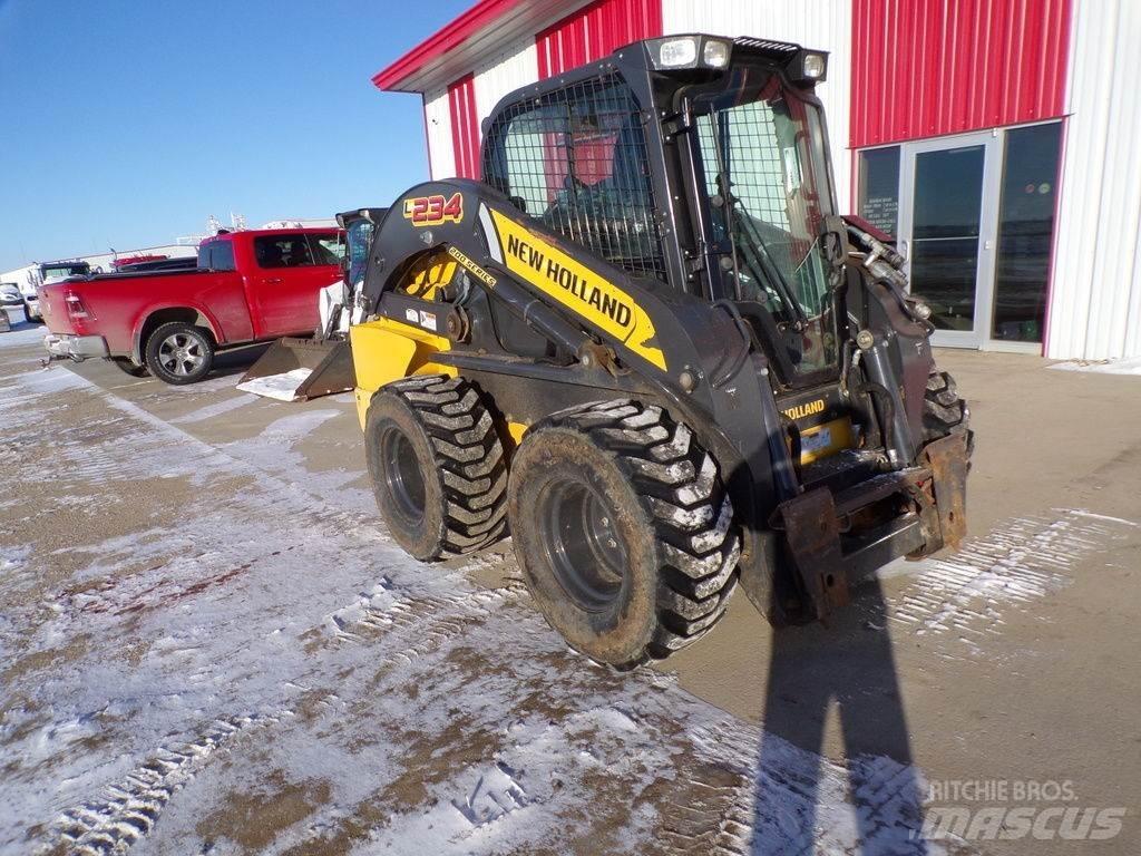 New Holland L234 Utilaje construcții - Altele