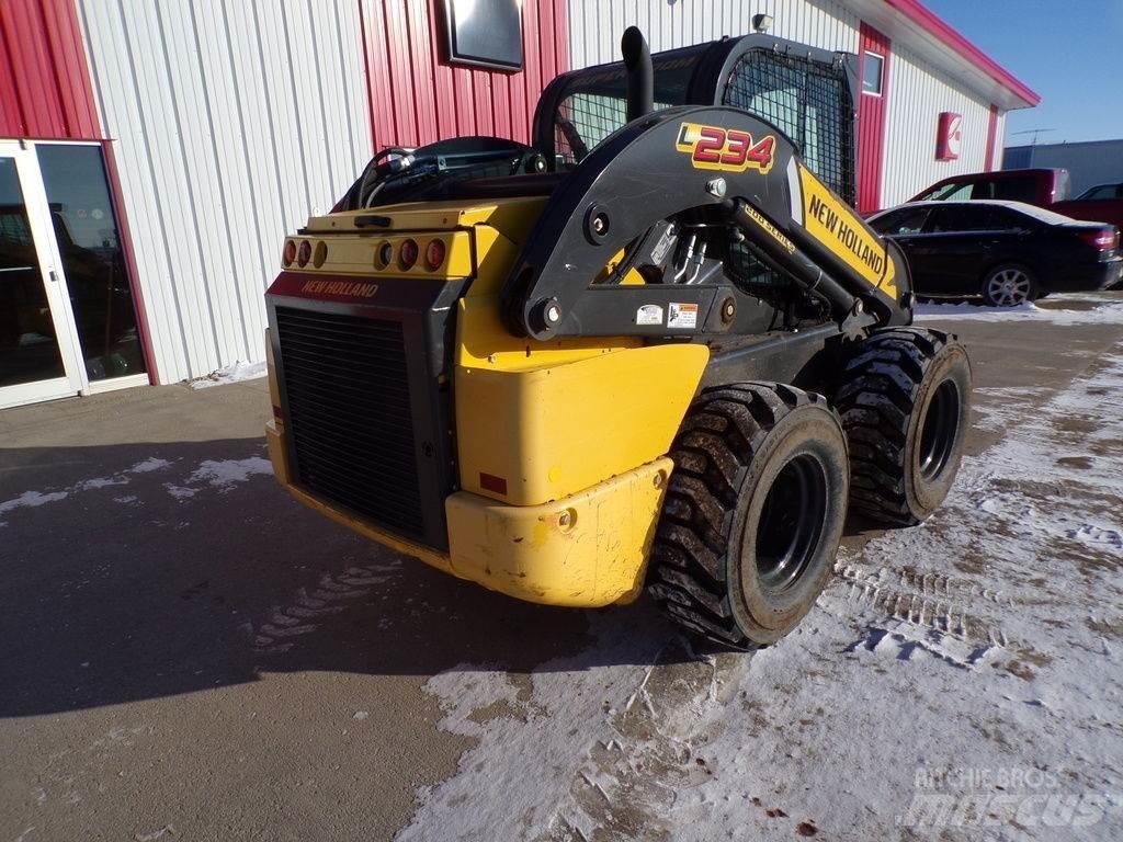 New Holland L234 Utilaje construcții - Altele
