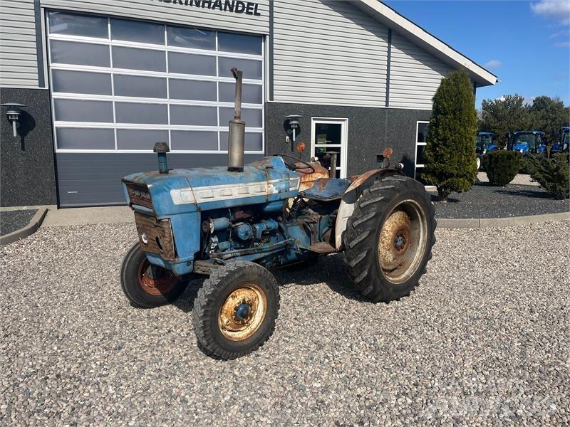 Ford 3000 Tractoare