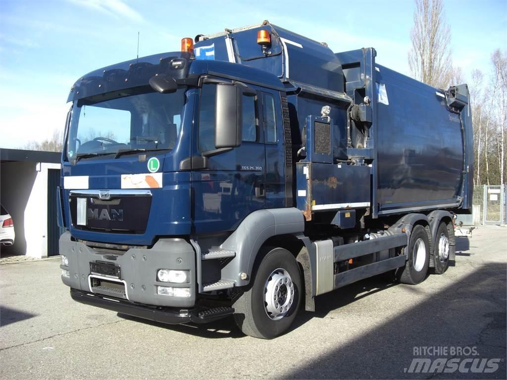 MAN 26360FNLL / RECHTSGEST. Camion de deseuri