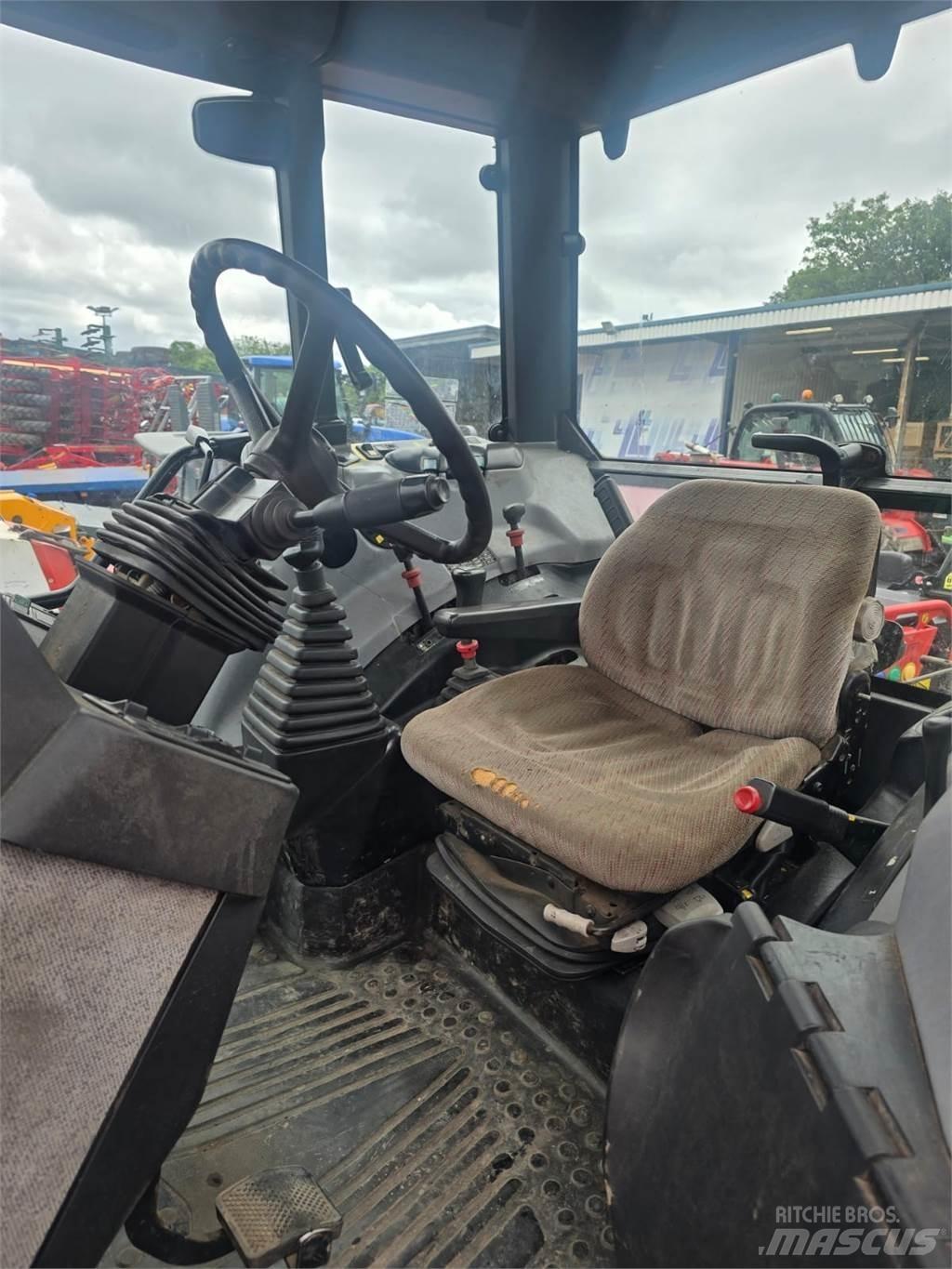 Case IH CS150 Tractoare