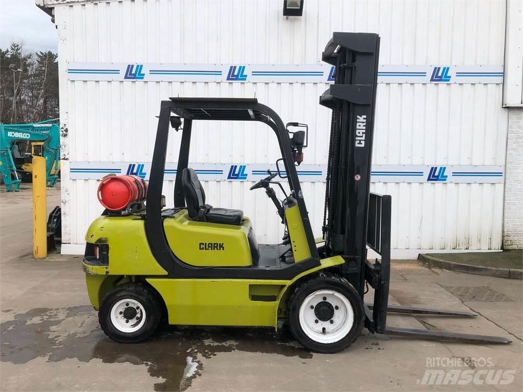 Clark CMP230L Utilaje construcții - Altele