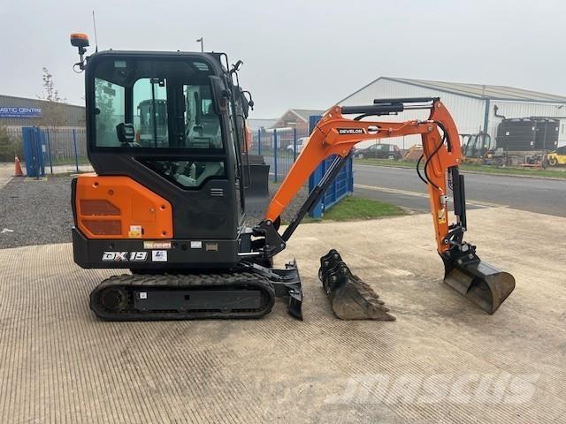 Develon DX19-7 Excavatoare pe șenile
