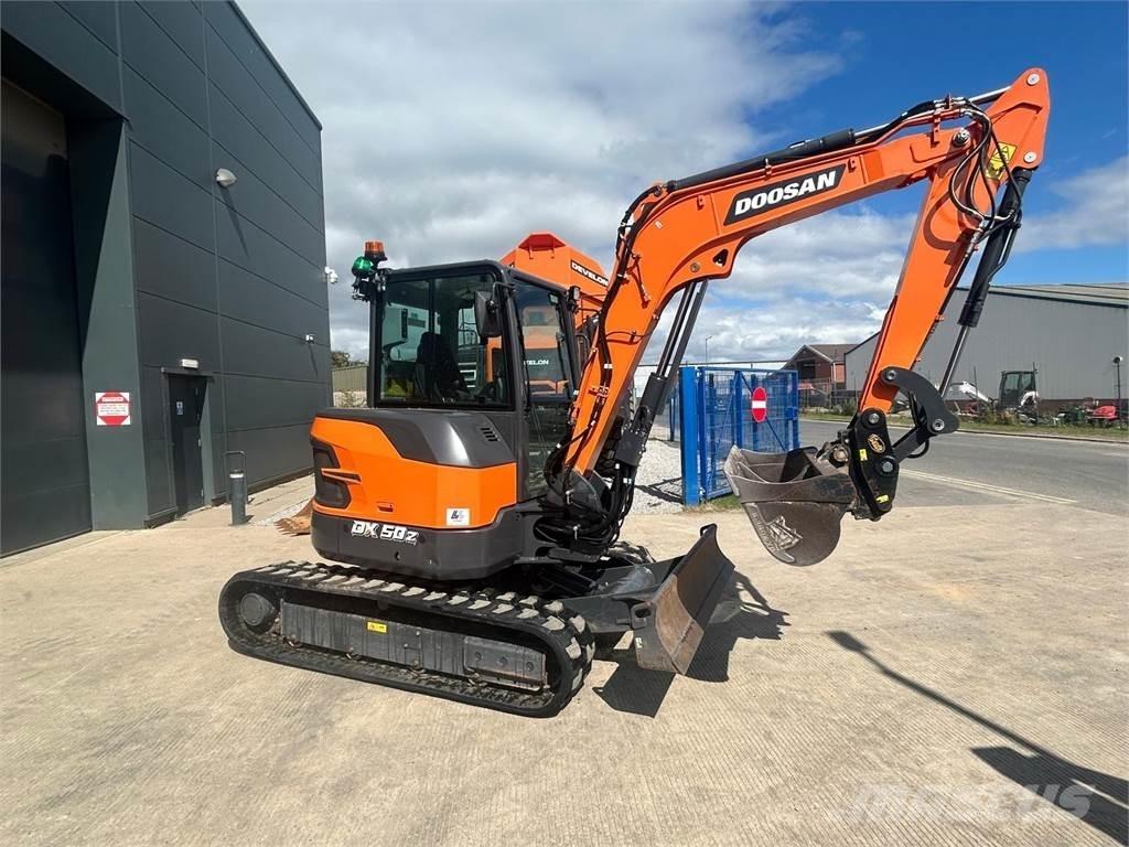 Doosan DX50z Excavatoare pe șenile
