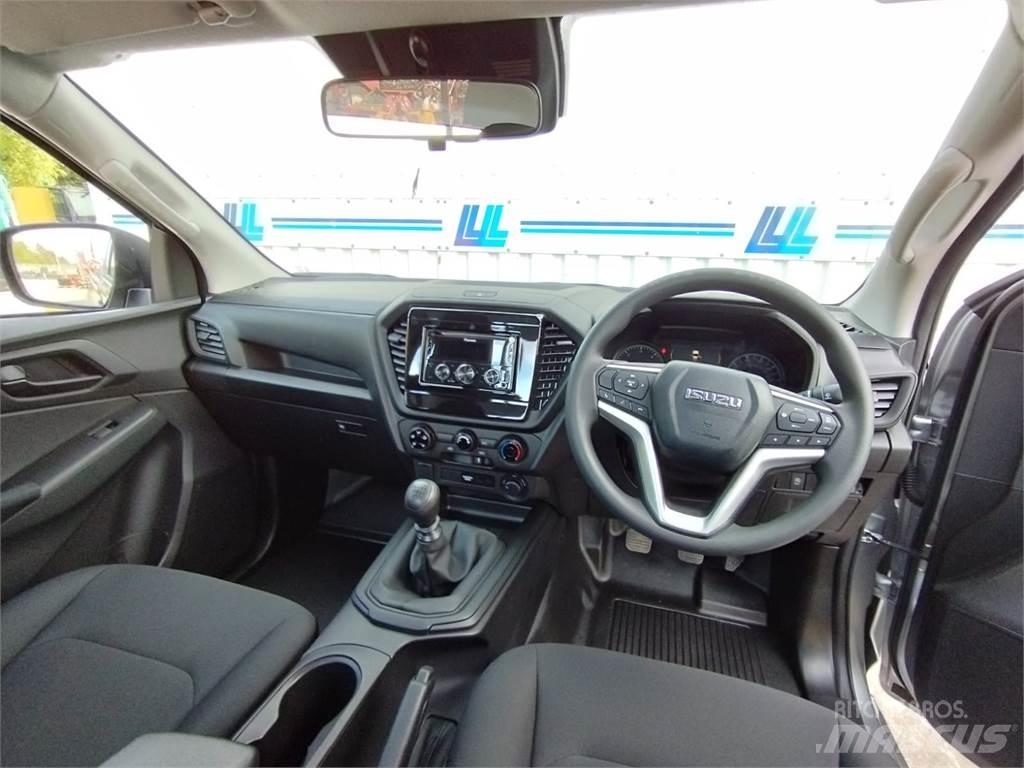 Isuzu Utility Pick up/Platou